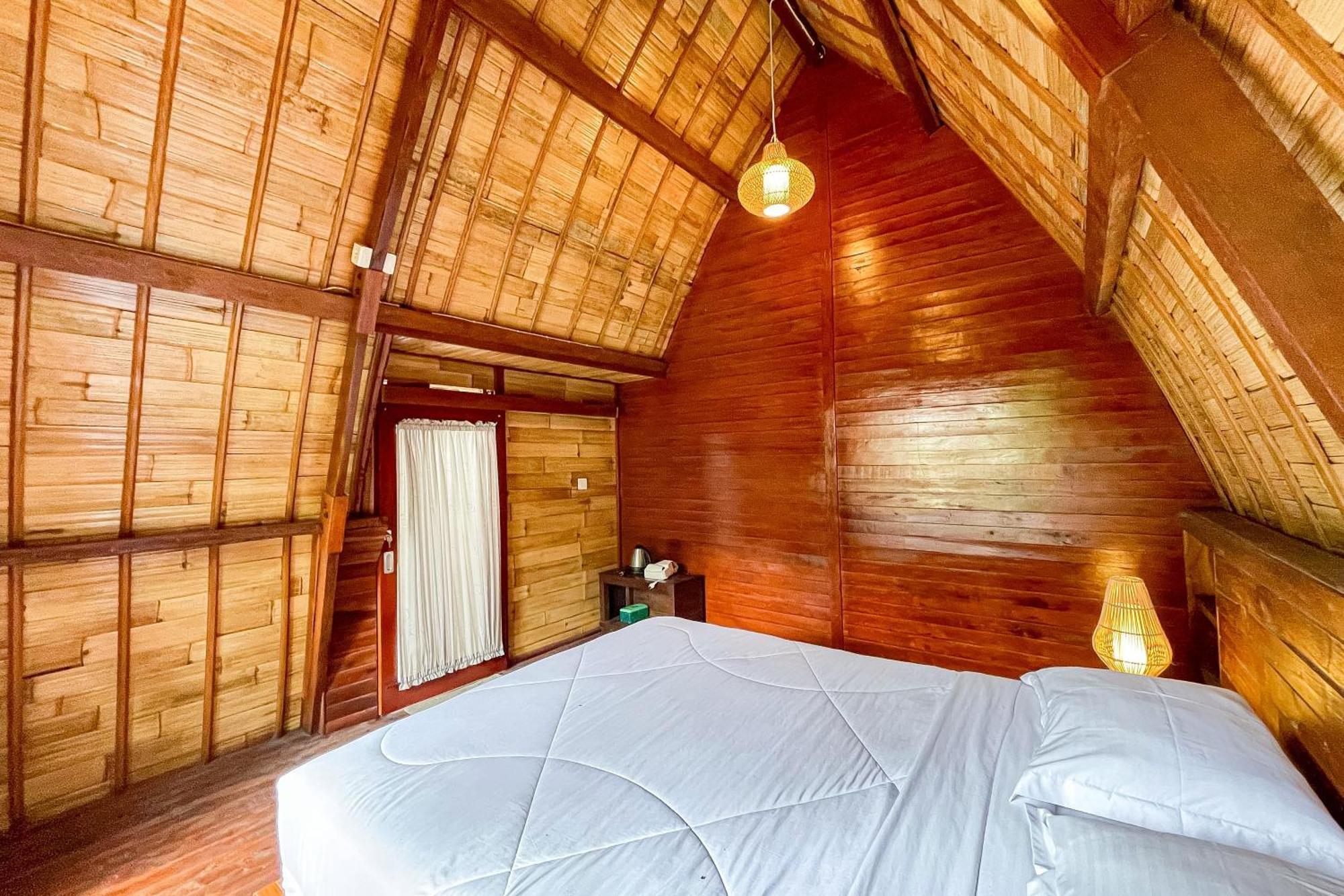 The Caldera Villas Kubupenlokan Exterior photo